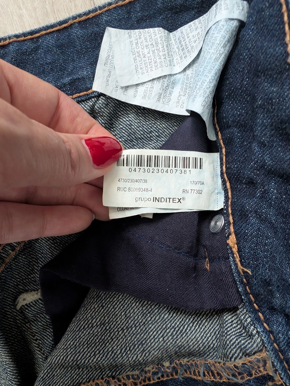 Zara TRF Dark Blue Mis Rise Jeans With Buttons Nwot - Picture 8 of 12